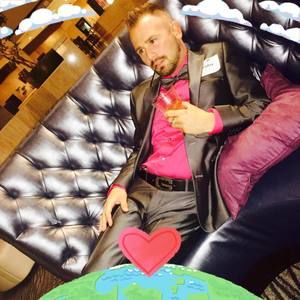 Meet your Posher, Bradley